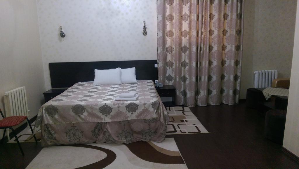 Home Hotel Astana Exterior photo